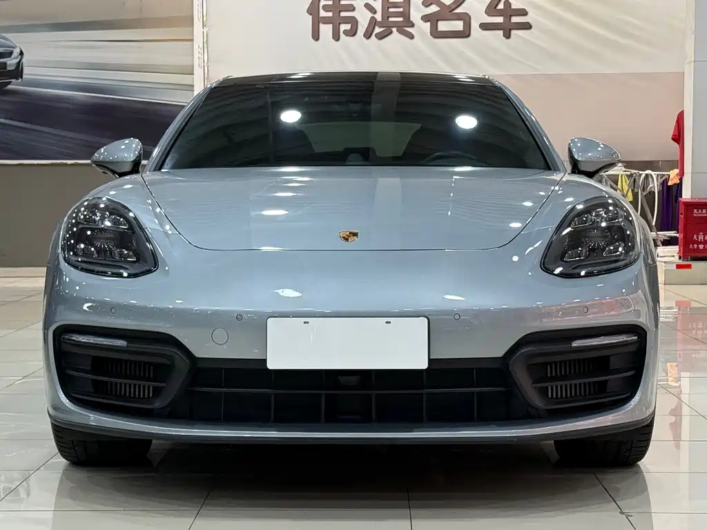 Porsche Panamera — миниатюра 2