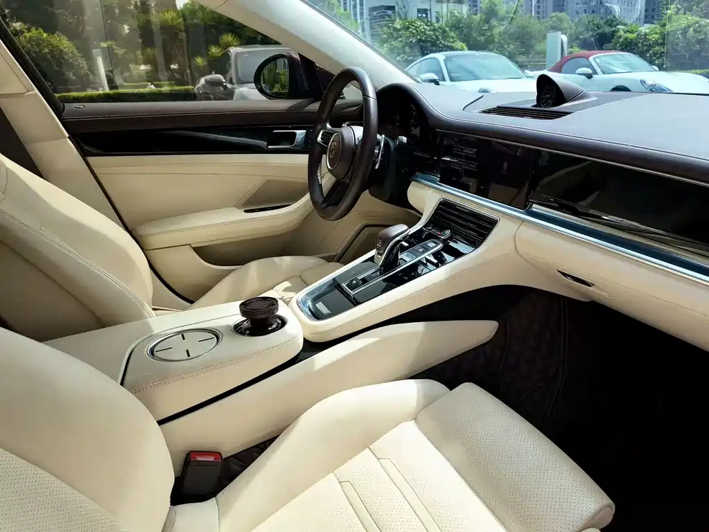 Porsche Panamera — миниатюра 8