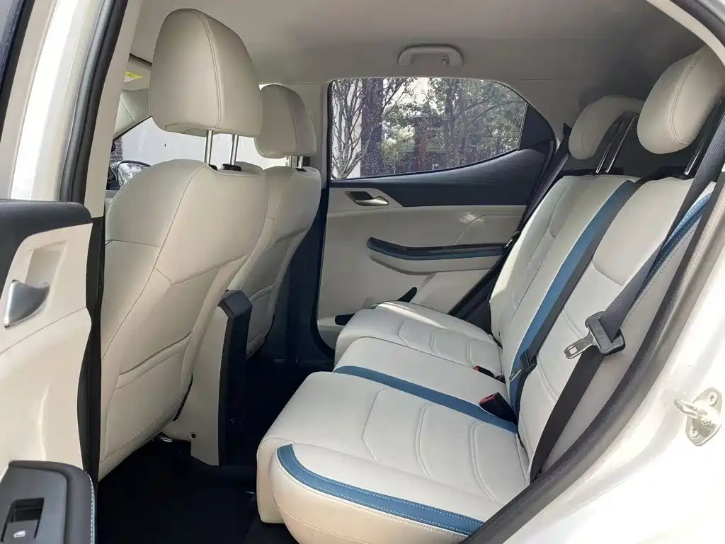 BYD Yuan Pro — миниатюра 10