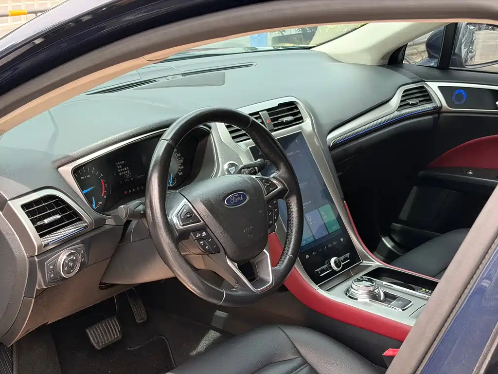 Ford Mondeo — миниатюра 9