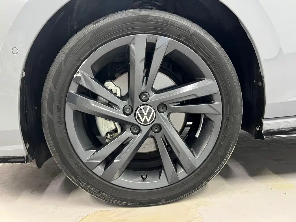 Volkswagen Golf — миниатюра 7