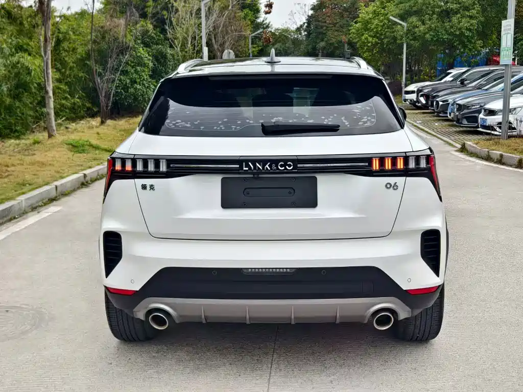Lynk & Co 06 — миниатюра 7