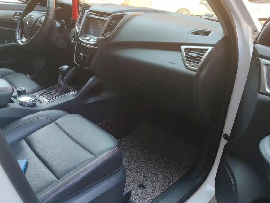 Changan CS75 — миниатюра 8