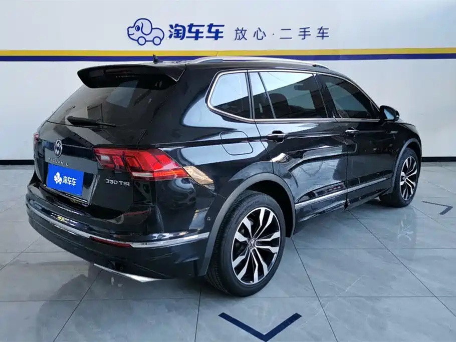 Volkswagen Tiguan L L 2021 330TSI AT R-Line