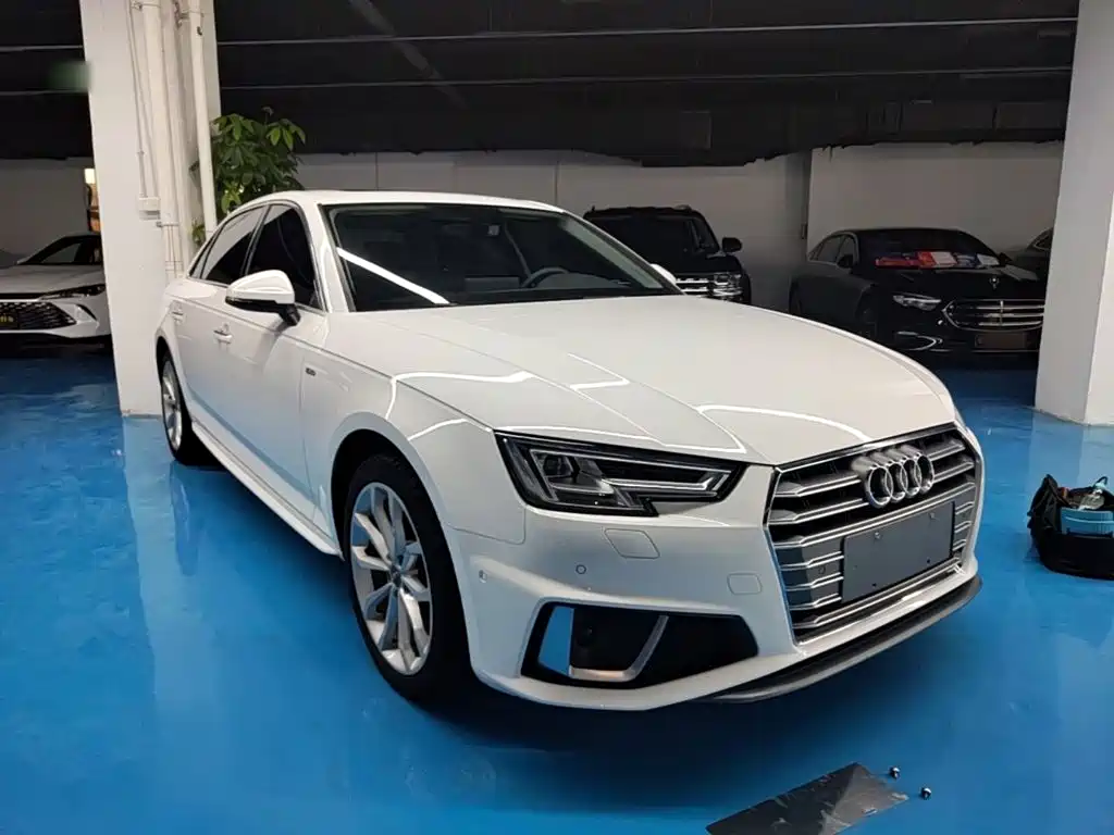 Audi A4L 2019 40 TFSI Fashion VI