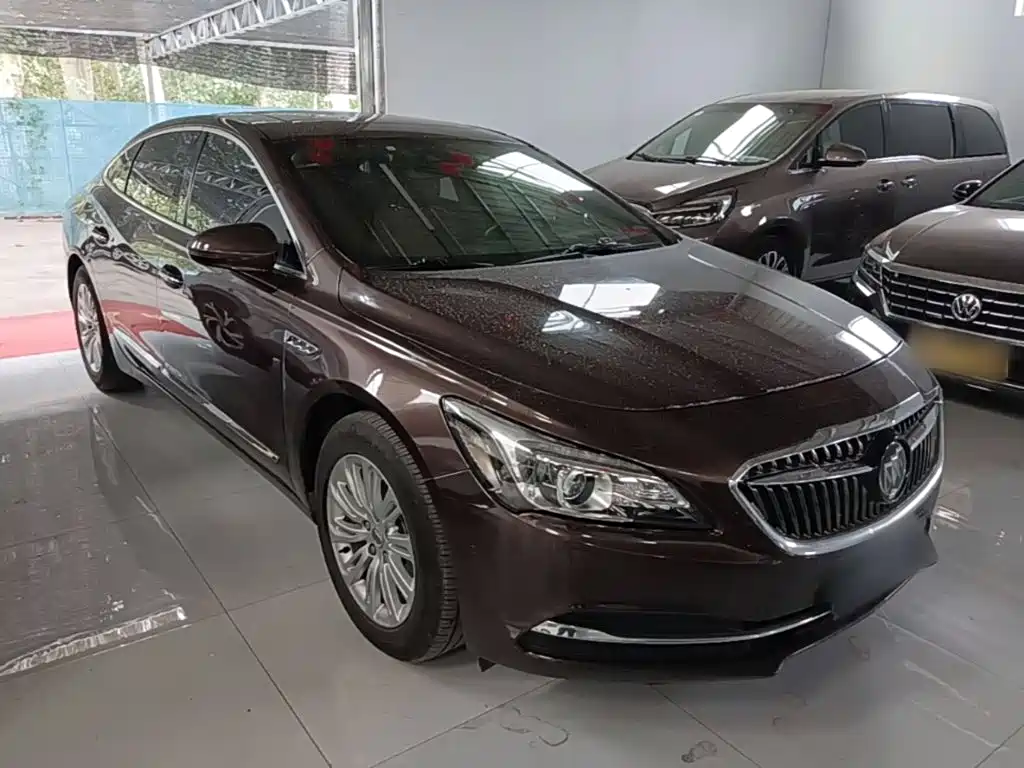 Buick LaCrosse — миниатюра 4
