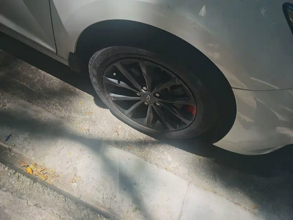 Chevrolet Cruze — миниатюра 8