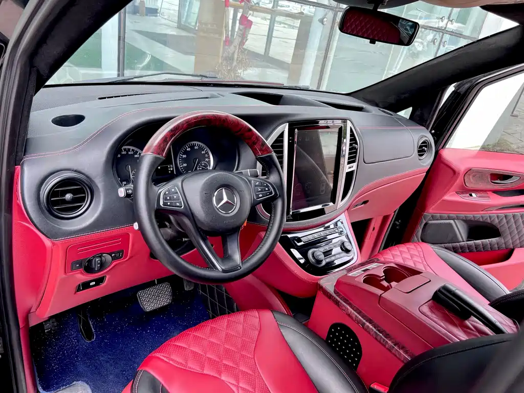 Mercedes-Benz Vito — миниатюра 10