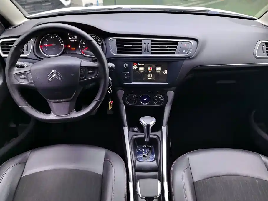 Citroen C3-XR — миниатюра 12
