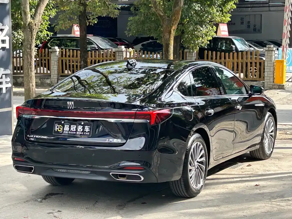 Buick LaCrosse — миниатюра 9