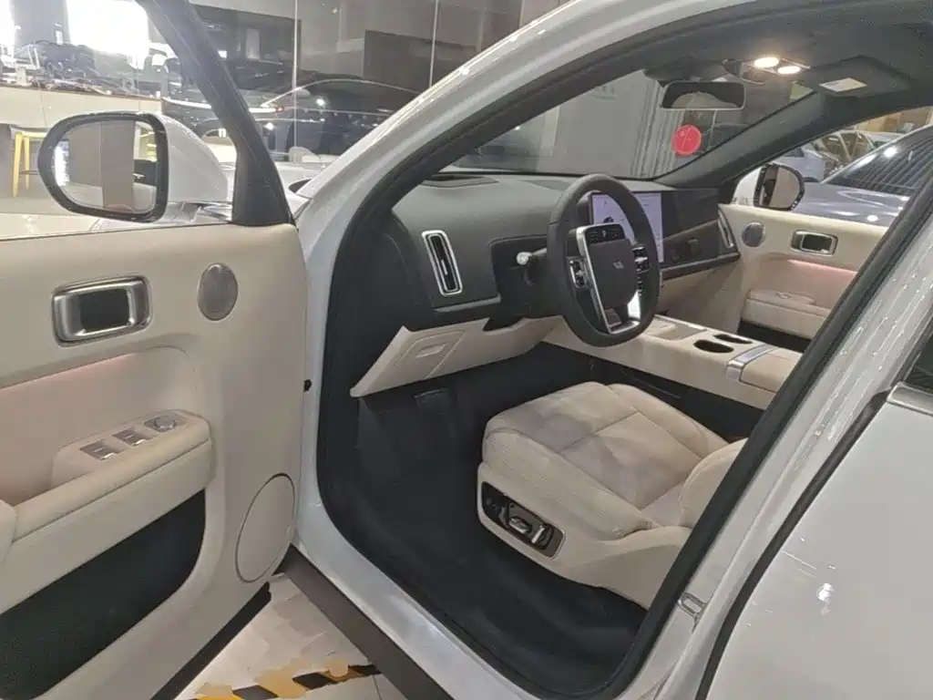 Li Auto Li L7 — миниатюра 16