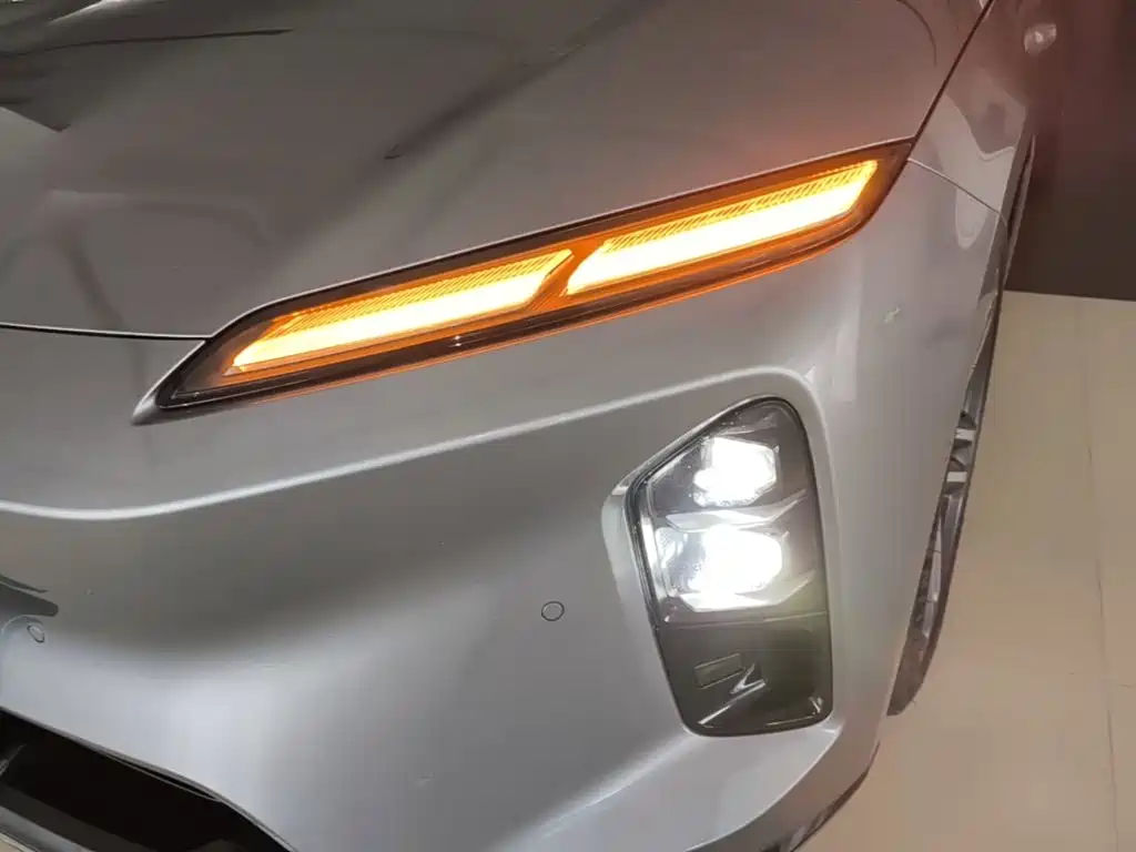 NIO ET5T — миниатюра 24