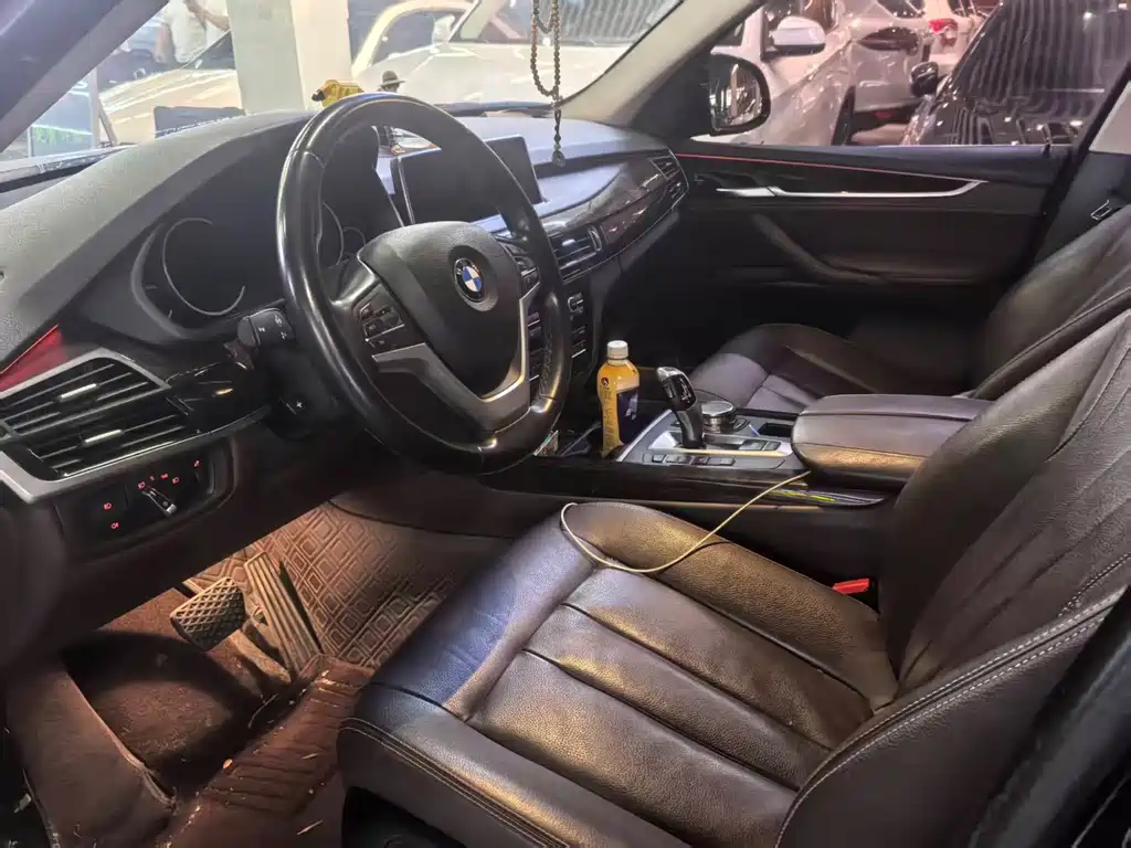 BMW X5 (Import) — миниатюра 6