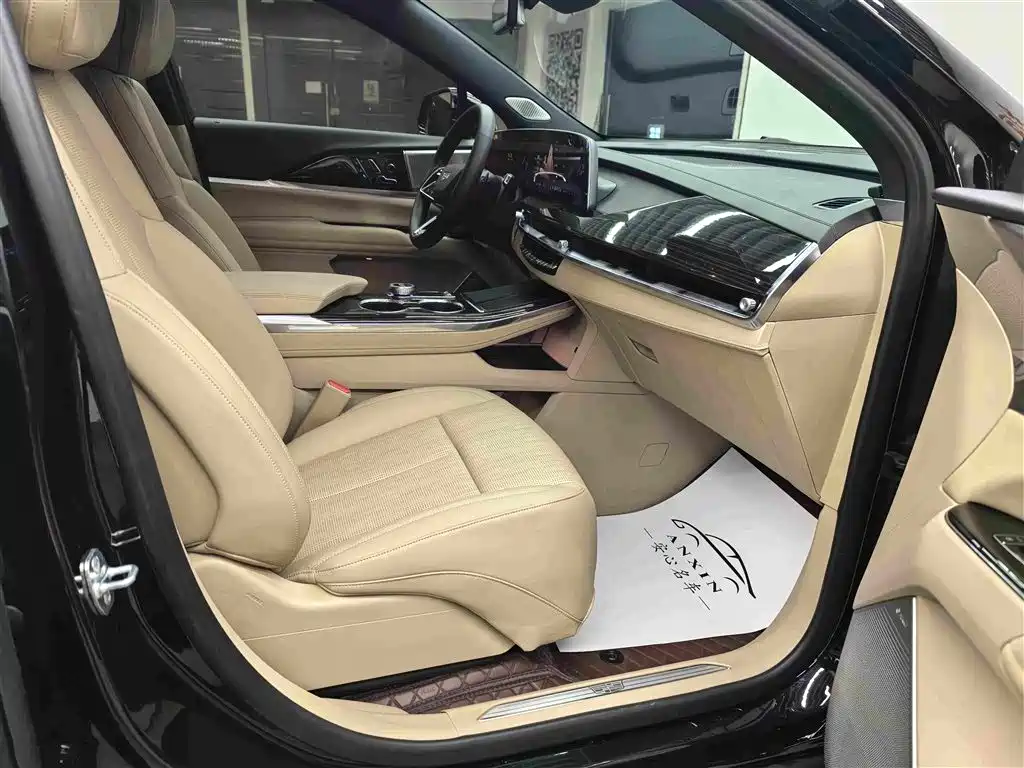 Cadillac XT5 — миниатюра 17