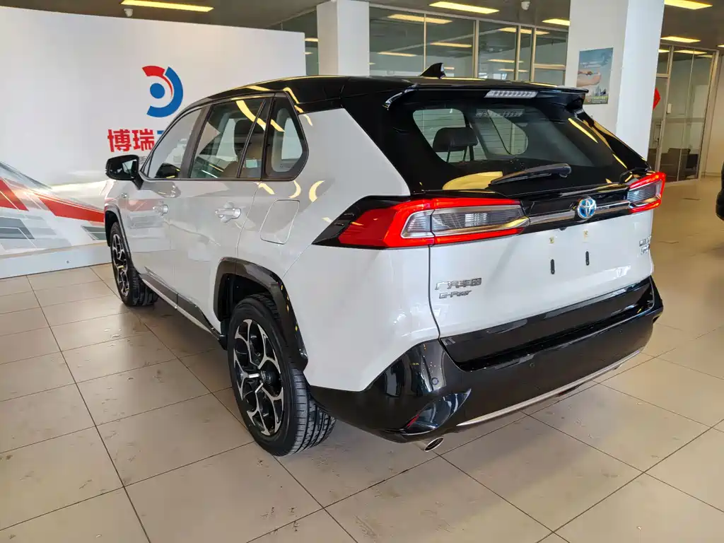 Toyota Wildlander New Energy — миниатюра 28