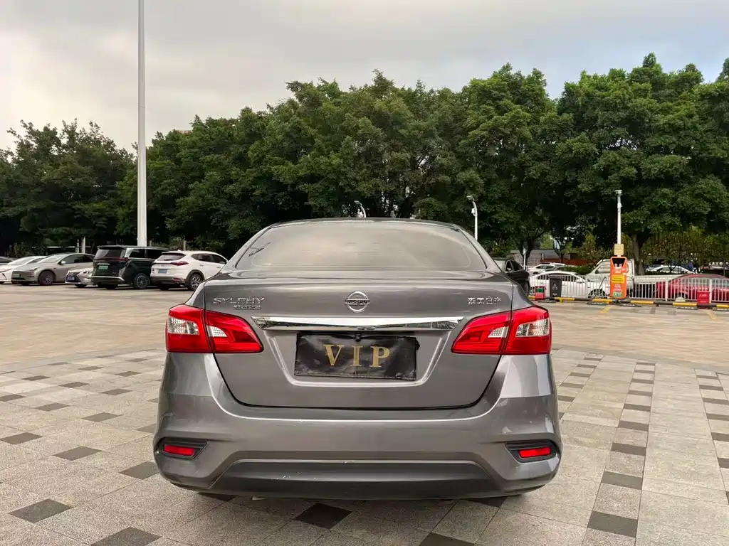 Nissan Sylphy — миниатюра 6