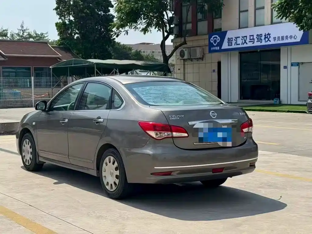 Nissan Sylphy — миниатюра 3