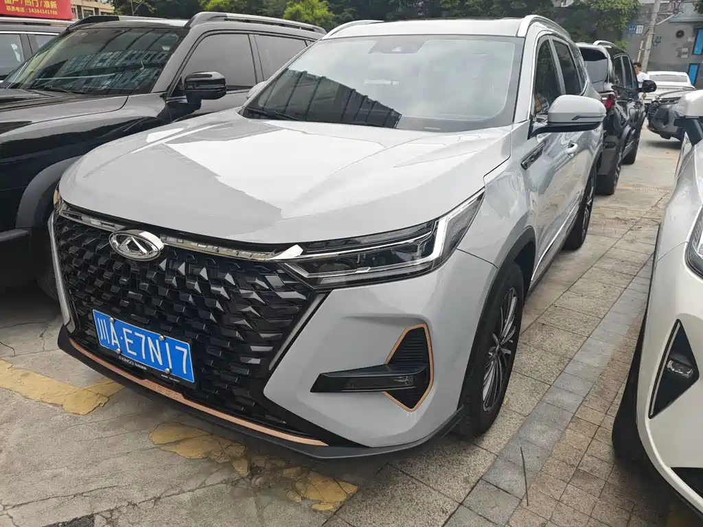 Chery Tiggo 8