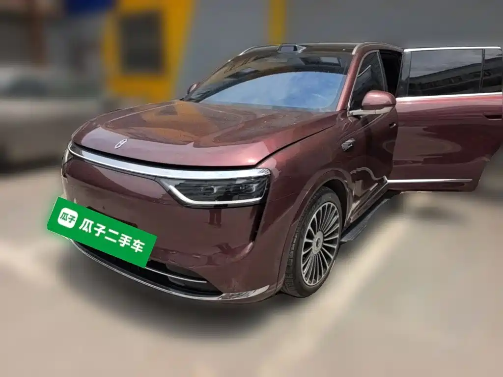 Aito M8 2025 Max+ 53.4kWh 5 мест (192 )
