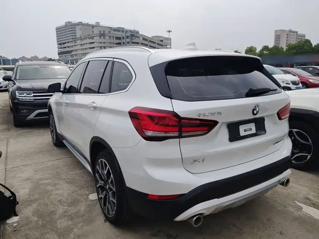 BMW X1 — миниатюра 5