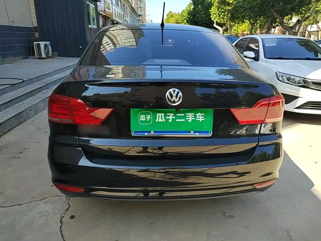Volkswagen Santana — миниатюра 6