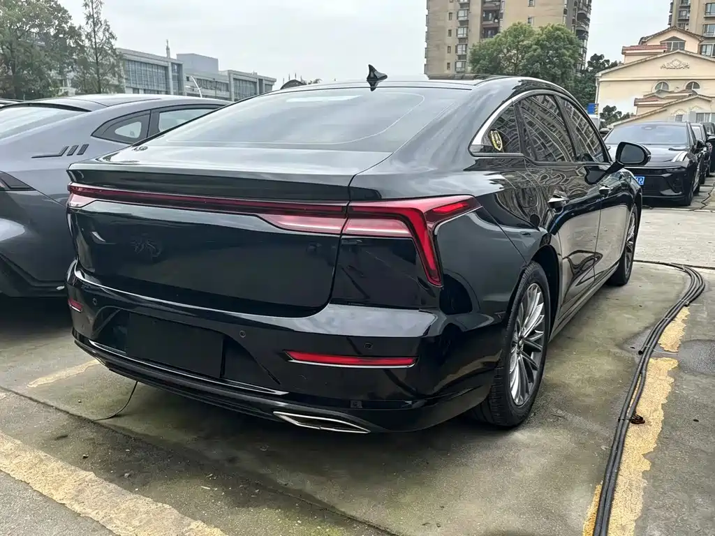 Bestune B70 — миниатюра 13