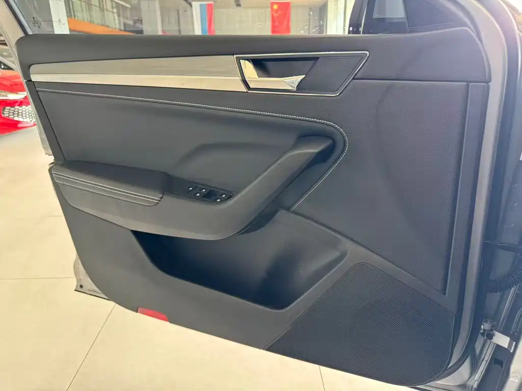 Skoda Superb — миниатюра 14