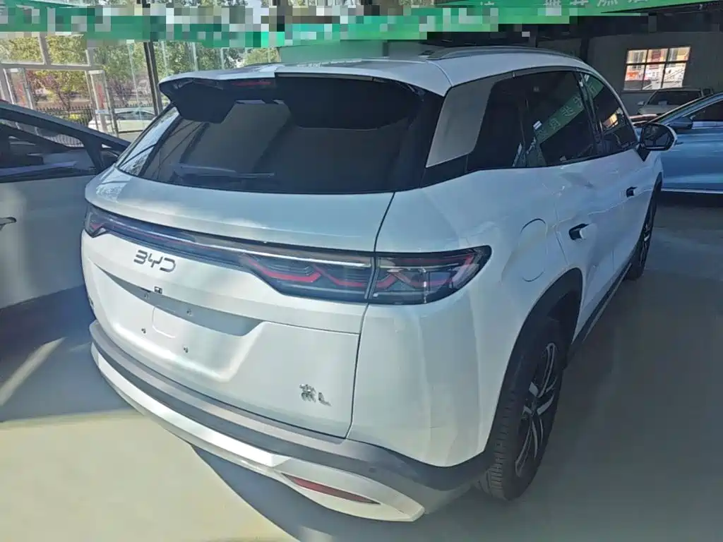 BYD L DM-i — миниатюра 7