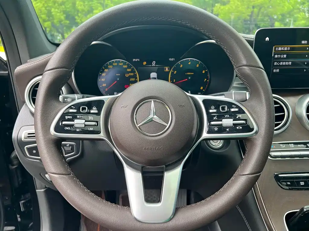 Mercedes-Benz GLC 2020 GLC 260 L 4MATIC Luxury