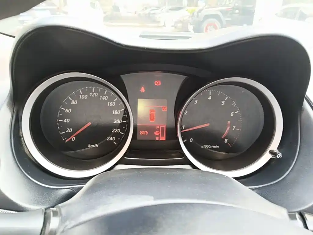 Mitsubishi Fengdisi — миниатюра 16
