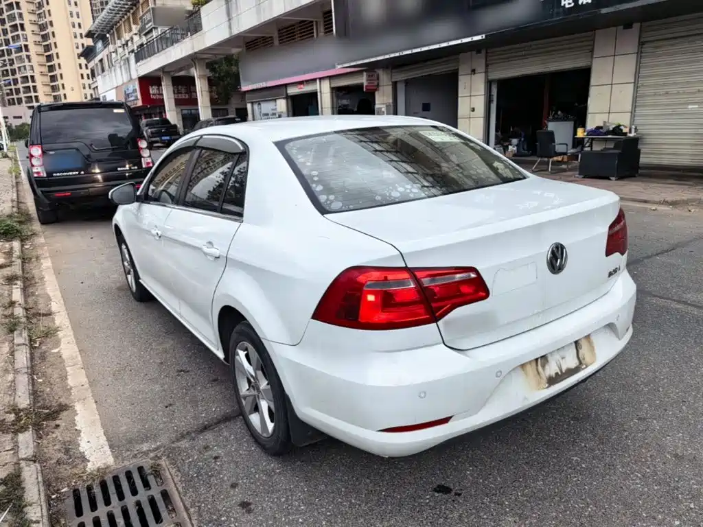 Volkswagen Bora — миниатюра 5