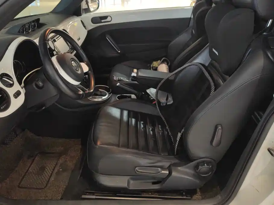 Volkswagen Beetle — миниатюра 9