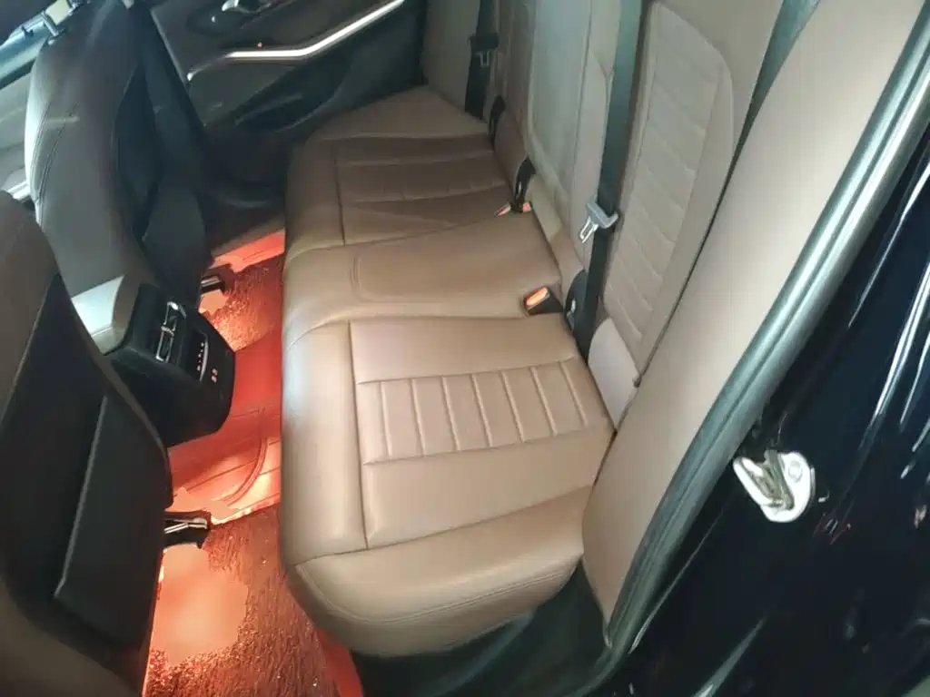BMW 3 Series — миниатюра 17
