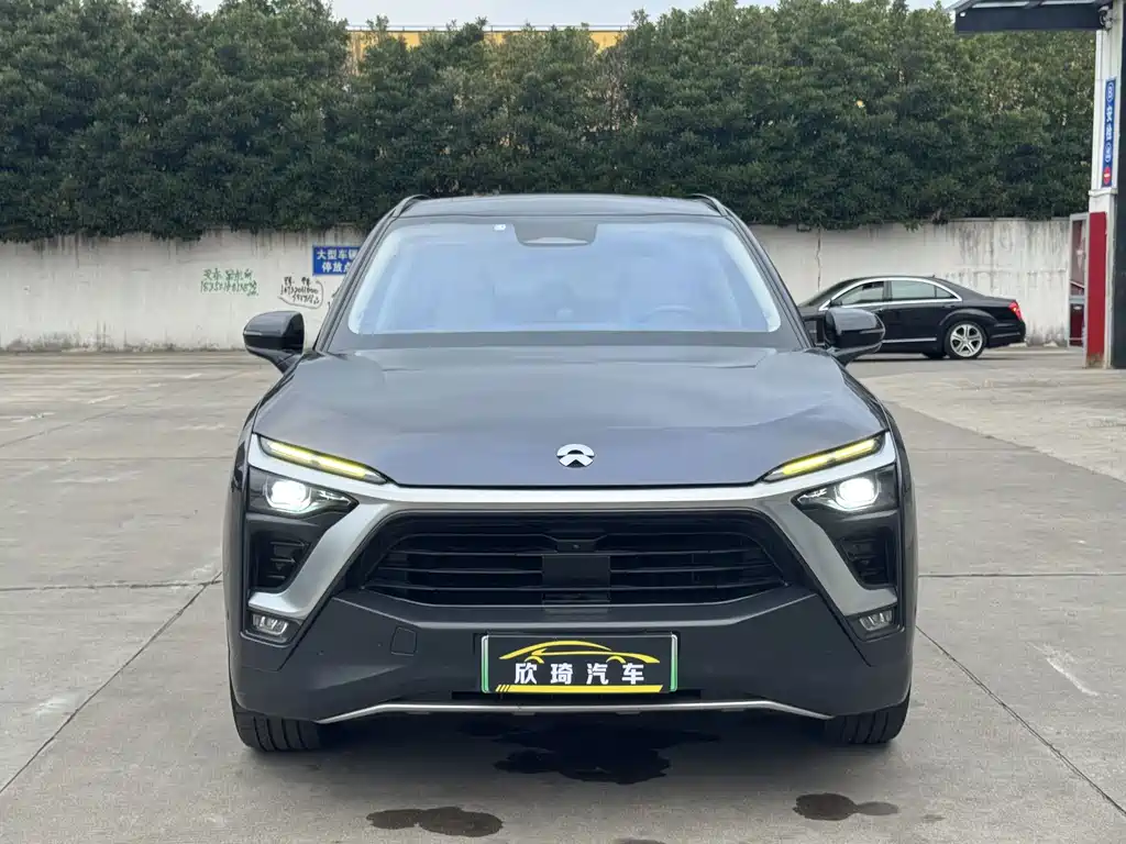 NIO ES8 — миниатюра 2