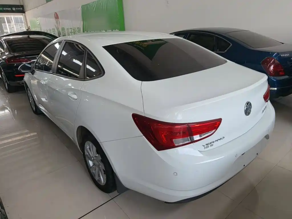 Buick Verano — миниатюра 5