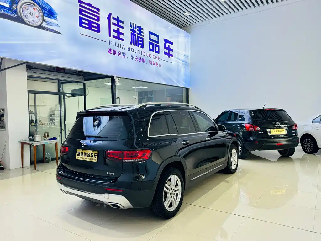 Mercedes-Benz GLB — миниатюра 5