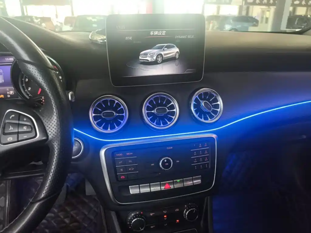 Mercedes-Benz GLA — миниатюра 13