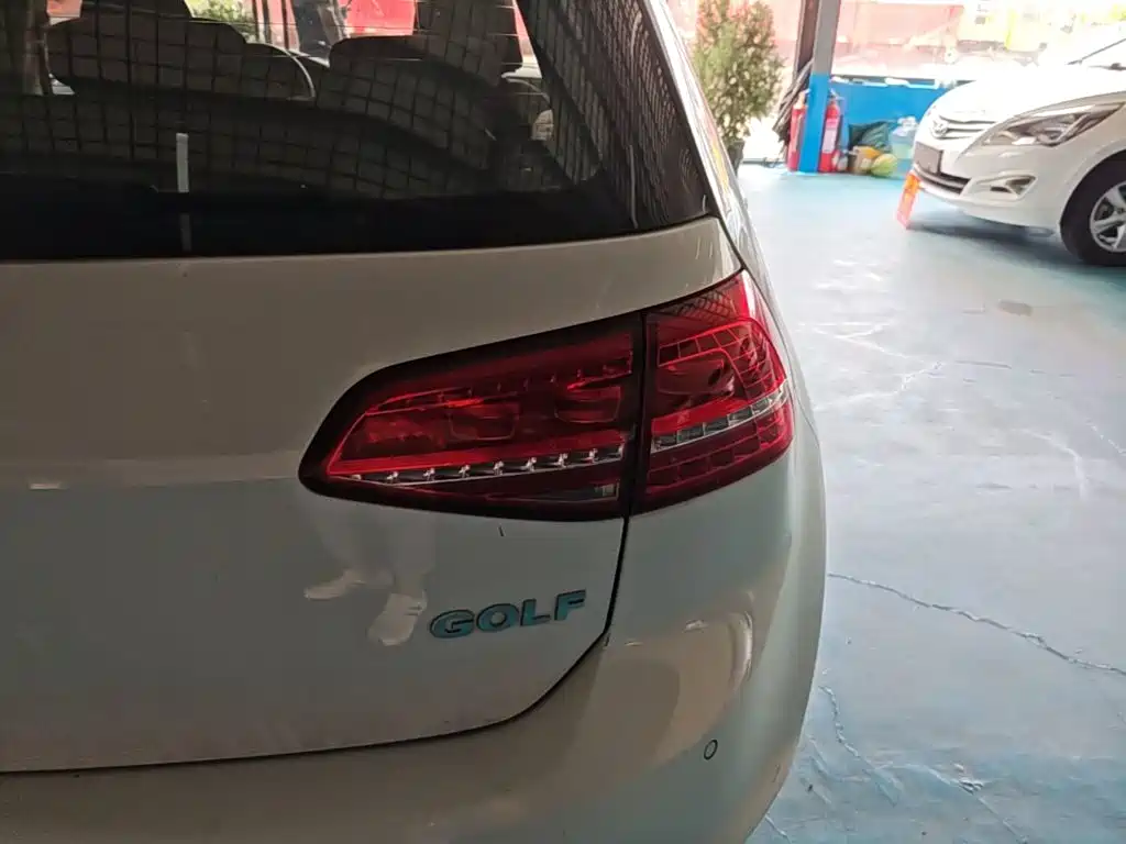 Volkswagen Golf — миниатюра 8