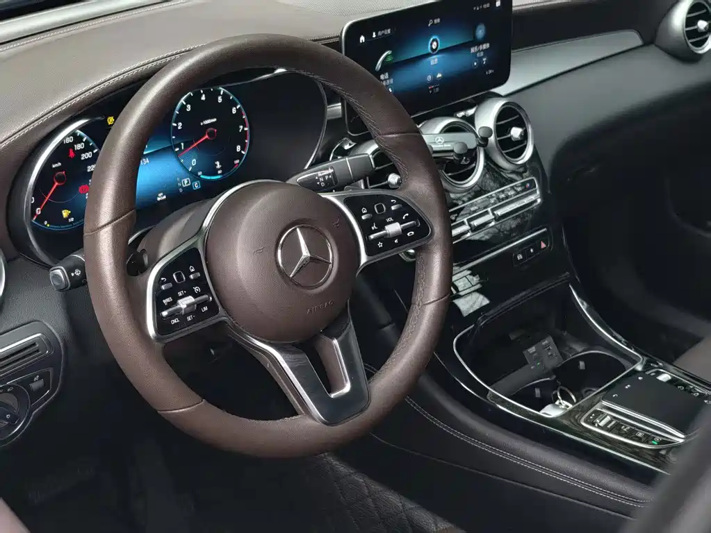 Mercedes-Benz GLC — миниатюра 6