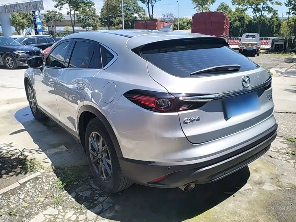 Mazda CX-4 — миниатюра 5