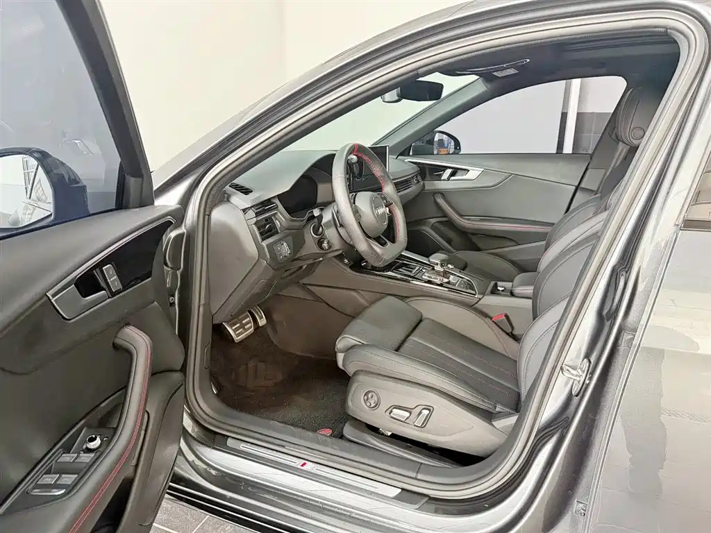 Audi A4L — миниатюра 7
