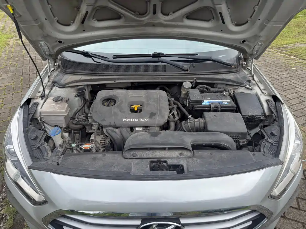 Hyundai Mistra — миниатюра 18