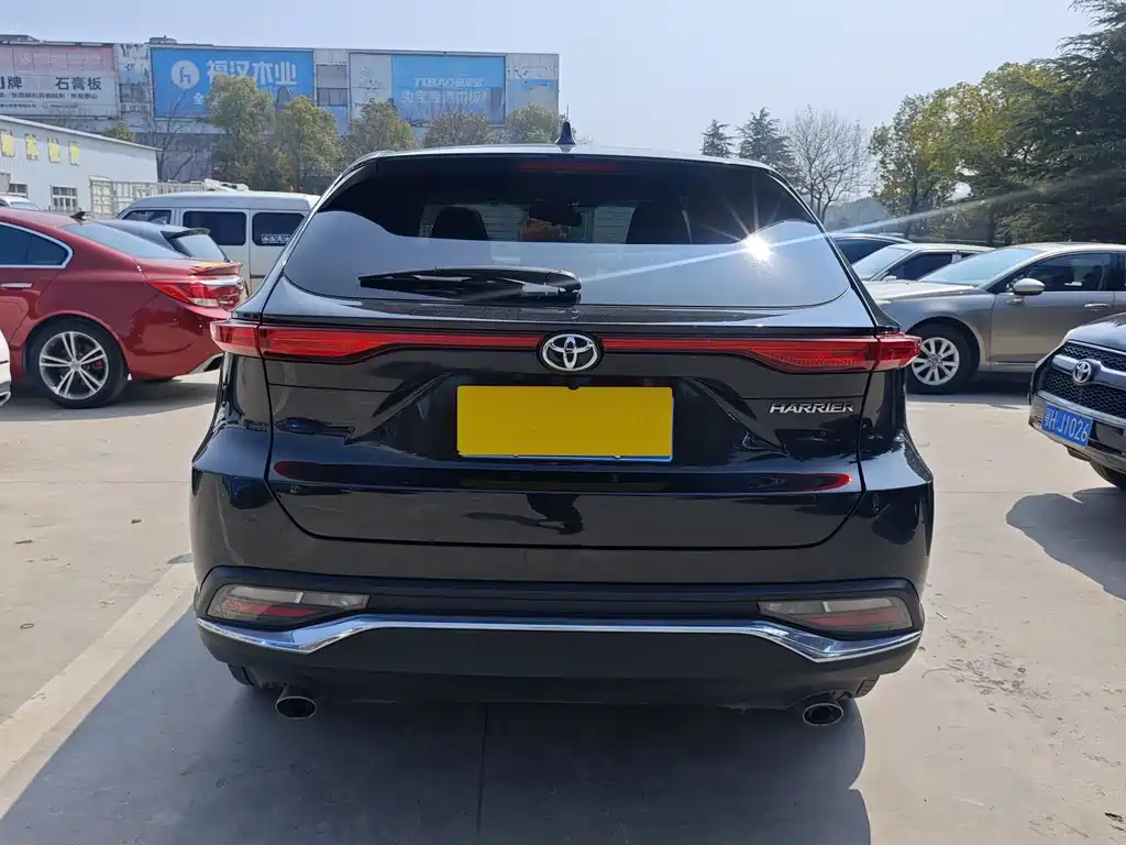 TOYOTA LING FANG HARRIER