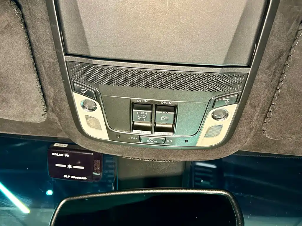 Honda Elysion — миниатюра 19