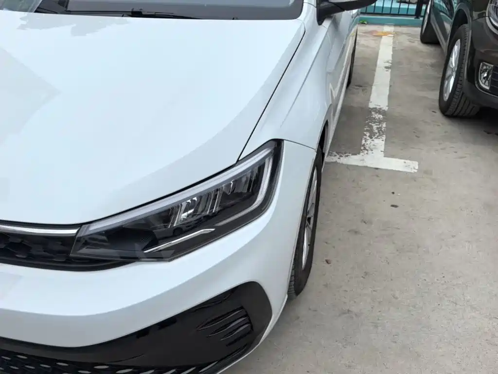 Volkswagen Lavida — миниатюра 24