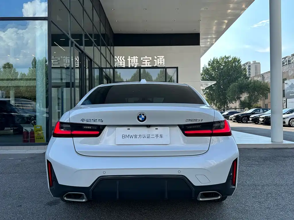 BMW 3 Series — миниатюра 13
