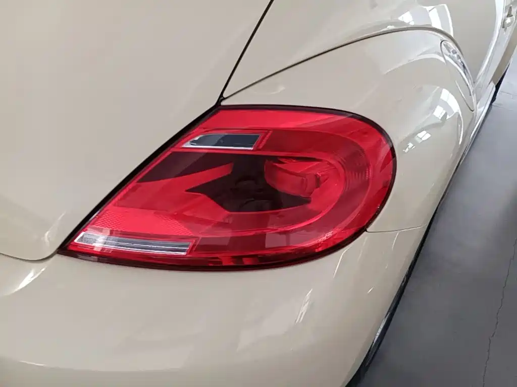 Volkswagen Beetle — миниатюра 8