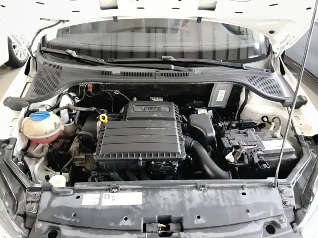 Volkswagen Santana — миниатюра 20