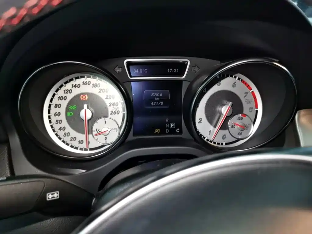 Mercedes-Benz CLA (Import) — миниатюра 18