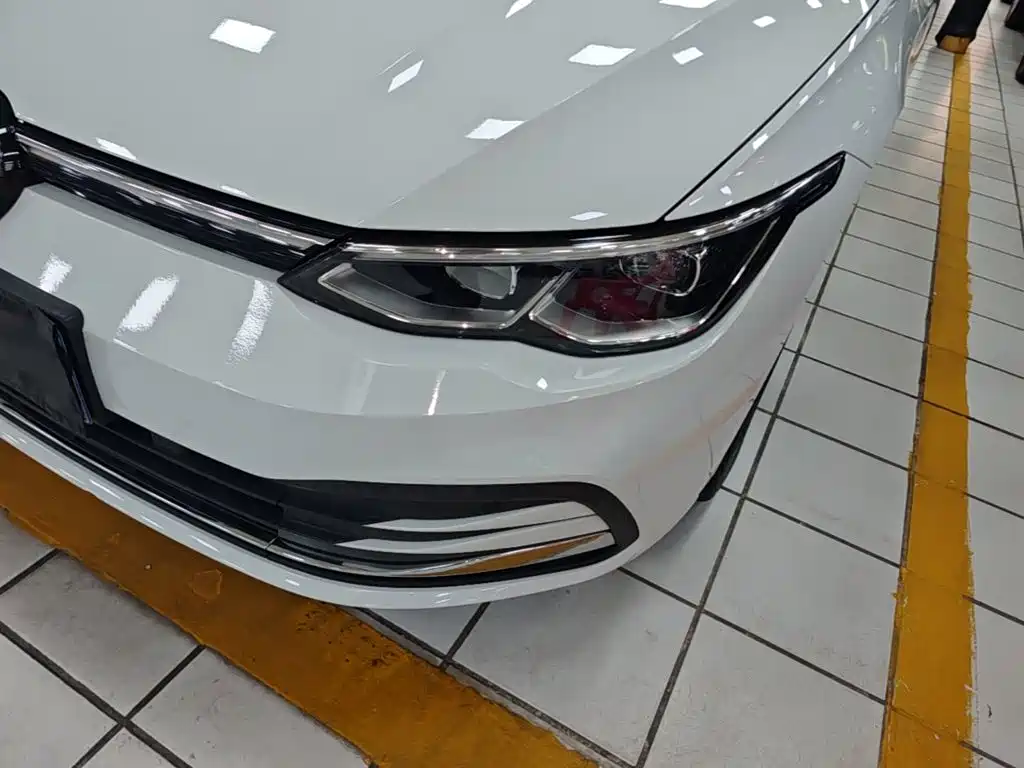 Volkswagen Golf — миниатюра 24